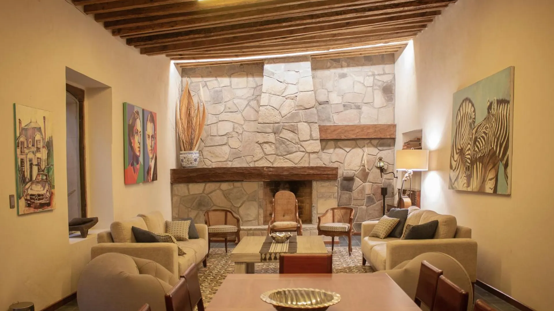 فندق مبيت وإفطار كويريتارو Casa Montespejo B&B